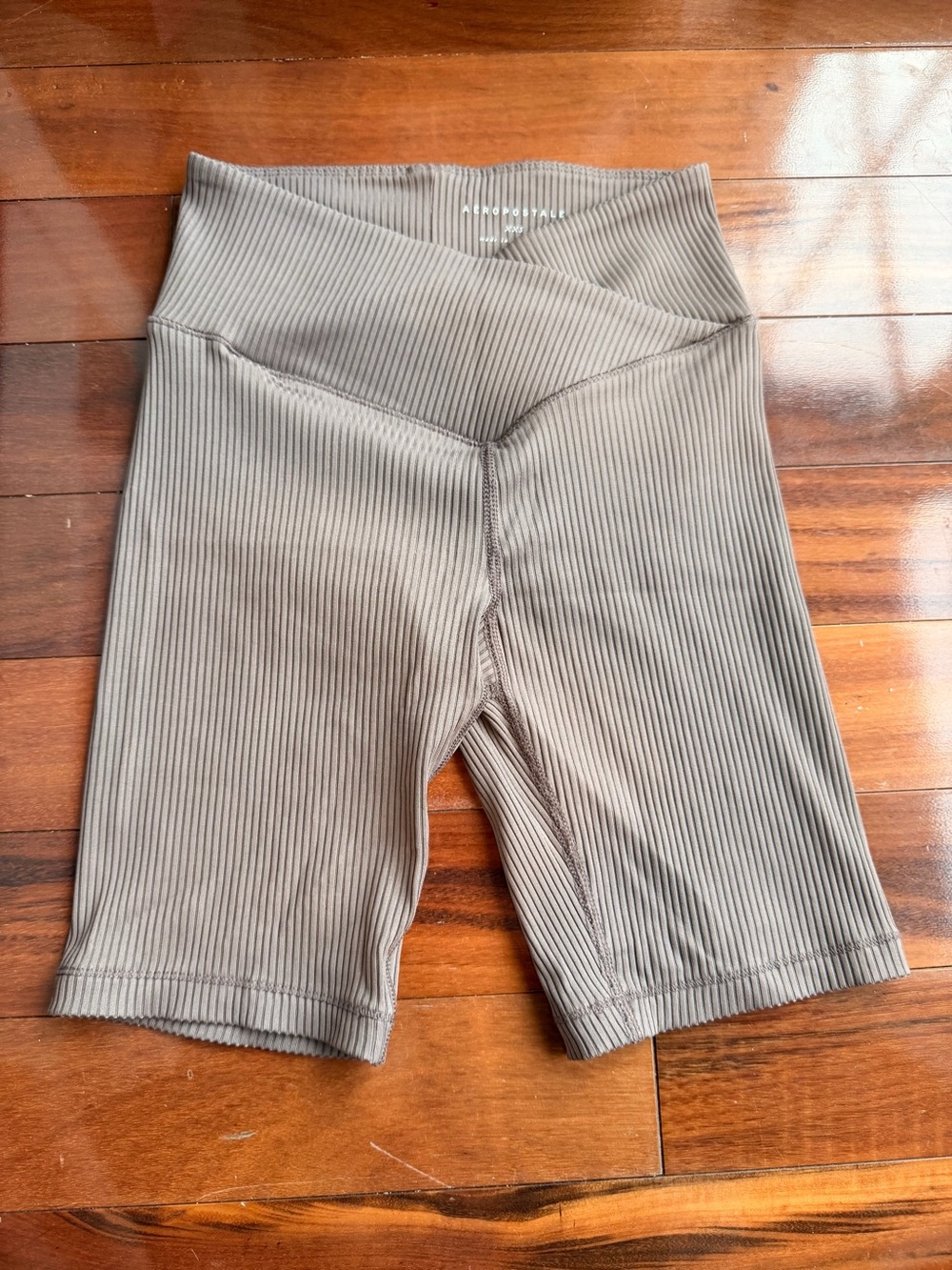 Ribbed High-Waist Bike Cross over Biker Shorts Aeropostale XXS - Taupe Tan Brown